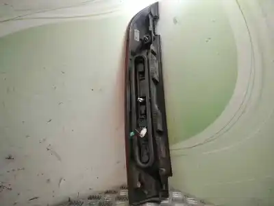 Автозапчасти б/у правый задний фонарь за RENAULT KANGOO (F/KC0) Authentique ссылки OEM IAM 8200150625  