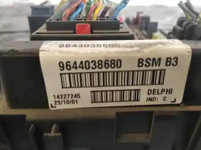 Gebrauchtes Autoersatzteil relais sicherungskasten multifunktionsrelais zum peugeot 206 cc rfn oem-iam-referenzen 9644038680  