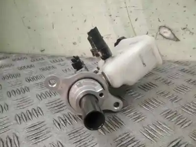 Second-hand car spare part brake pump for kia pro cee'd (jd) 1.6 crdi 110 oem iam references   