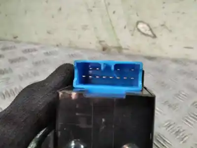 Peça sobressalente para automóvel em segunda mão botão / interruptor elevador vidro dianteiro esquerdo por daewoo tacuma se referências oem iam 96190771