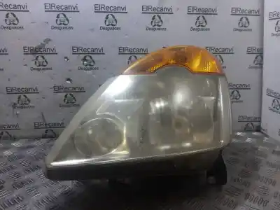 Second-hand car spare part Left Headlight for RENAULT MODUS Confort Dynamique 98 CV / 72 KW OEM IAM references 8200301829  