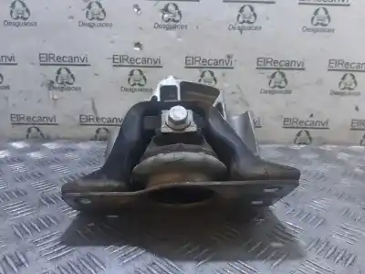 Second-hand car spare part right engine support for renault modus confort dynamique 98 cv / 72 kw oem iam references 8200140431  