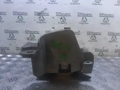 Second-hand car spare part right engine support for renault modus confort dynamique 98 cv / 72 kw oem iam references 8200140431  