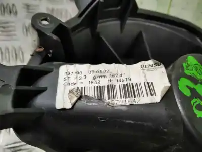 Pezzo di ricambio per auto di seconda mano motore di riscaldamento per opel corsa d enjoy riferimenti oem iam 164230100  