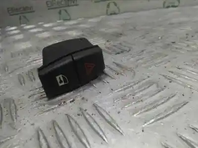 Second-hand car spare part hazard warning lights for bmw 5 (e60) 520 i oem iam references 6131691950601  