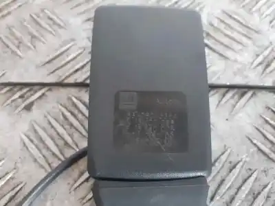Peça sobressalente para automóvel em segunda mão chicote / encaixe cinto segurança dianteiro esquerdo por opel zafira b cosmo referências oem iam 330803354  