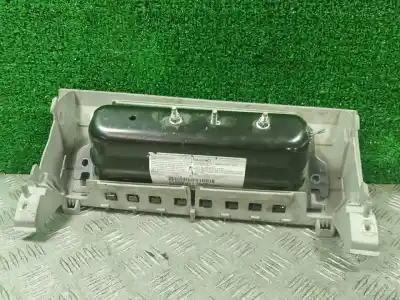 Tweedehands auto-onderdeel airbag rechts voor voor chrysler pt cruiser (pt) 2.2 crd classic oem iam-referenties p52029338ab