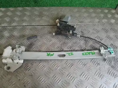 Pièce détachée automobile d'occasion léve glace avant gauche pour kia rio 1.5 crdi ex2 références oem iam 