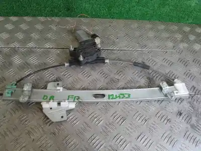 Second-hand car spare part passenger side right window regulator for kia rio 1.5 crdi ex2 oem iam references   2 pins