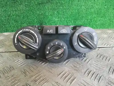 Peça sobressalente para automóvel em segunda mão comando de sofagem (chauffage / ar condicionado)  por kia rio 1.5 crdi ex2 referências oem iam 972501g  