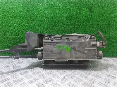 Pezzo di ricambio per auto di seconda mano freno di stazionamento elettrico per renault scenic ii confort authentique 82 cv / 60 kw riferimenti oem iam 8200450860a  