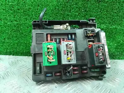 Tweedehands auto-onderdeel Relais/zekeringenkastje voor CITROEN C2 Audace OEM IAM-referenties 9643498880  