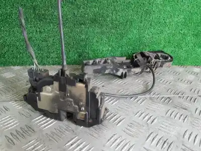 Second-hand car spare part front right door lock for renault kangoo profesional oem iam references   