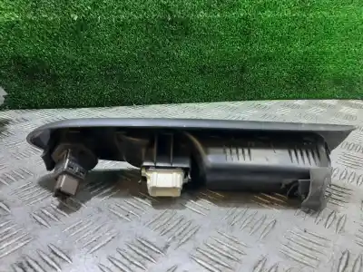 Автозапчастина б/у передній правий віконний вимикач для renault clio ii fase ii (b/cb0) authentique посилання на oem iam 8200084005  