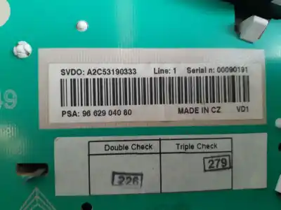 Peça sobressalente para automóvel em segunda mão quadrante por peugeot 207 premium referências oem iam 9662904080  