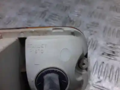 Автозапчастина б/у лампа бампера задній лівий для SUZUKI JIMNY SN (FJ) Cabrio JLX Посилання на OEM IAM P1670  