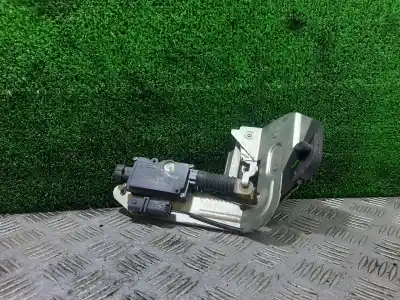 Peça sobressalente para automóvel em segunda mão Fechadura Da Porta Do Lado Esquerdo por CITROEN C8 2.2 HDi 16V PREMIER II Referências OEM IAM PZ08801Y  