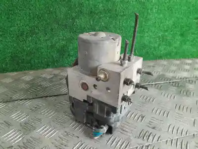 Peça sobressalente para automóvel em segunda mão abs por toyota corolla (e12) 2.0 d-4d linea sol berlina referências oem iam 0273004571  