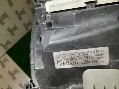 Pezzo di ricambio per auto di seconda mano Faro Anteriore Sinistro per OPEL CORSA C Blue Line Riferimenti OEM IAM 0096726  