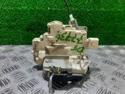 Peça sobressalente para automóvel em segunda mão fechadura da porta dianteira direita por audi a4 berlina (8e) 2.0 tdi 16v (103kw) referências oem iam 