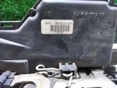 Автозапчастина б/у замок передній праві двері для SEAT TOLEDO (1M2) Signo Посилання на OEM IAM 3B1837016AD   Автозапчастина б/у замок передній праві двері для SEAT TOLEDO (1M2) Signo Посилання на OEM IAM 3B1837016AD