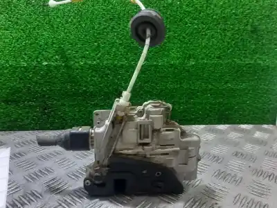 Peça sobressalente para automóvel em segunda mão fechadura da porta traseira direita por audi a4 berlina (8e) 2.0 tdi 16v (103kw) referências oem iam 