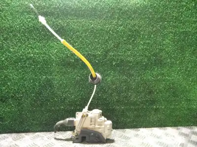 Peça sobressalente para automóvel em segunda mão fechadura da porta dianteira direita por audi a4 avant (8e) 1.8 t quattro referências oem iam   