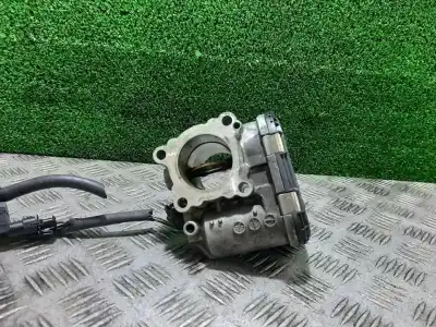 Автозапчастина б/у коробка метелика для renault espace iv (jk0) 2.0 dci diesel fap посилання на oem iam 8200330810e  h8200330812