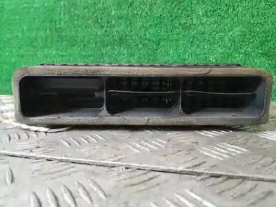 Автозапчасти б/у аэрационная решетка за audi a8 (d2) 4.2 quattro ссылки oem iam 4d0820951  532540711a