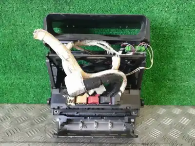 Автозапчастина б/у центральна консоль для audi a8 (d2) 4.2 quattro посилання на oem iam 4d0857007c  