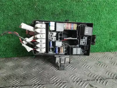 İkinci el araba yedek parçası RÖLE/SIGORTA KUTUSU için SEAT LEON SC (5F5)  OEM IAM referansları   
