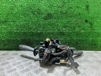 Peça sobressalente para automóvel em segunda mão COMANDOS DE ALAVANCA por NISSAN INTERSTAR MOD. 04 (X70)  Referências OEM IAM 8200251704  