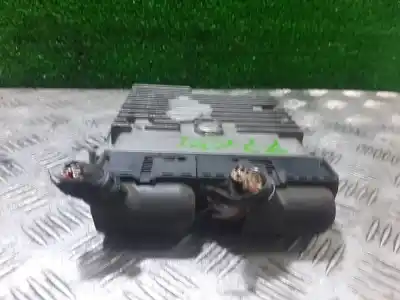 Peça sobressalente para automóvel em segunda mão centralina de motor uce por skoda rapid active referências oem iam 03l906023lm  5wp42688aa