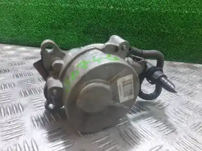 Автозапчастина б/у галмумний депресор / вакуумний насос для renault espace iv (jk0) 2.0 dci diesel fap посилання на oem iam 8200376925  