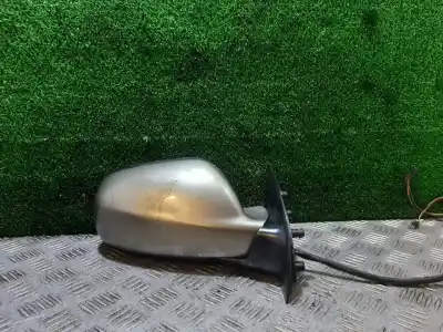 Second-hand car spare part right rearview mirror for peugeot 307 break / sw (s1) sw clim oem iam references 902070 7 pins  Second-hand car spare part right rearview mirror for peugeot 307 break / sw (s1) sw clim oem iam references 902070 7 pins