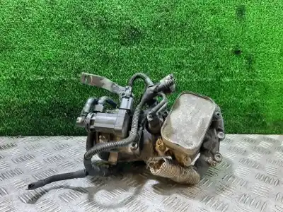 Pezzo di ricambio per auto di seconda mano Radiatore Olio Motore per CITROEN C4 PICASSO II 1.6 HDI / BLUEHDI 115 Riferimenti OEM IAM 9801622280  