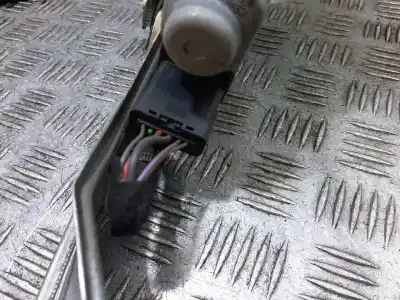 Second-hand car spare part driver left window regulator for renault clio iii pack authentique oem iam references 8200291148  