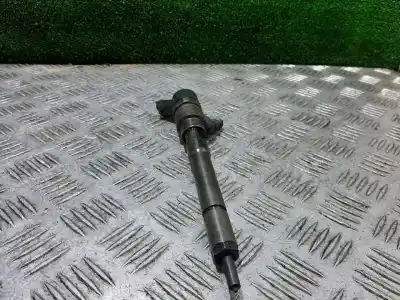 Second-hand car spare part Injector for KIA CARENS 2.0 CRDi EX Monovolumen OEM IAM references 0445110258  