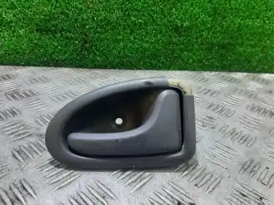 Pezzo di ricambio per auto di seconda mano maniglia interna anteriore destra per renault megane i scenic (ja0) 1.9 d alize 64 cv / 47 kw riferimenti oem iam 96012101  