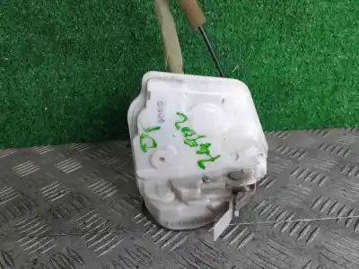 Second-hand car spare part Front Right Door Lock for MAZDA 2 LIM. (DE) 1.4 Diesel CAT OEM IAM references   