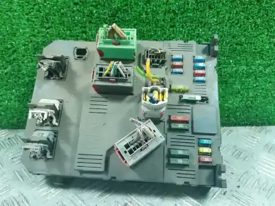 Second-hand car spare part fuse box unit for citroen c2 sx oem iam references 9653667380  