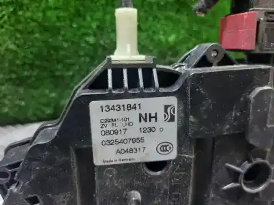 Second-hand car spare part left front door lock for opel corsa e 120 aniversario 90 cv / 66 kw oem iam references 13431841  0325407955