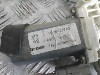 Gebrauchtes Autoersatzteil FENSTERHEBER VORNE RECHTS zum PEUGEOT 206 CC  OEM-IAM-Referenzen 9636627580  2 PINS