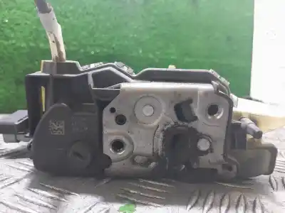 Second-hand car spare part left front door lock for citroen c3 collection oem iam references a04947  