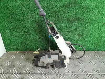 Second-hand car spare part rear right door lock for kia cee´d emotion oem iam references   