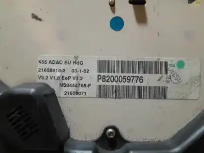 Автозапчастина б/у панель інструментів для renault clio ii fase ii (b/cb0) societe generique посилання на oem iam p8200059776  