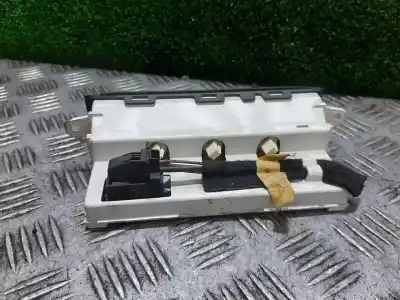 İkinci el araba yedek parçası ÇOK FONKSIYONLU EKRAN için PEUGEOT 1007  OEM IAM referansları 9648634177  