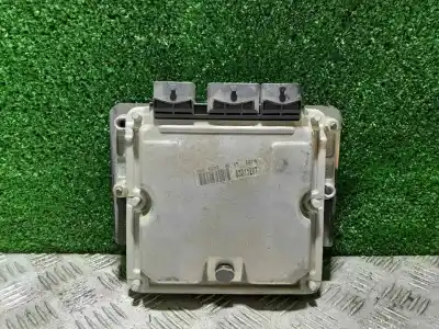 Pezzo di ricambio per auto di seconda mano centralina motore per peugeot 307 break / sw (s1) sw pack riferimenti oem iam 9646850580  