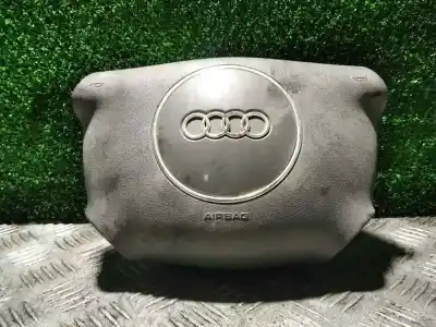 Автозапчастина б/у  для AUDI A4 B6 AVANT (8E5)  Посилання на OEM IAM 8E0880201L  