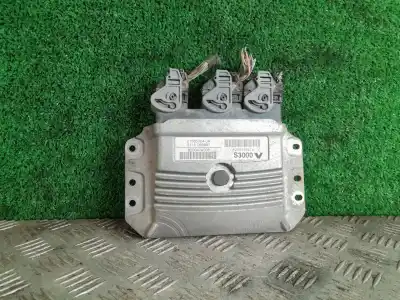 Автозапчастина б/у ебу контролер двигуна для RENAULT MODUS Confort Dynamique 98 CV / 72 KW Посилання на OEM IAM 8200474008  
